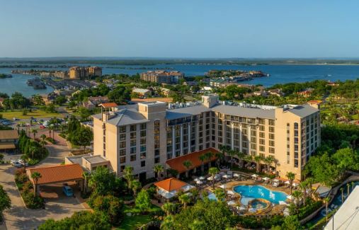 Horseshoe Bay Resort